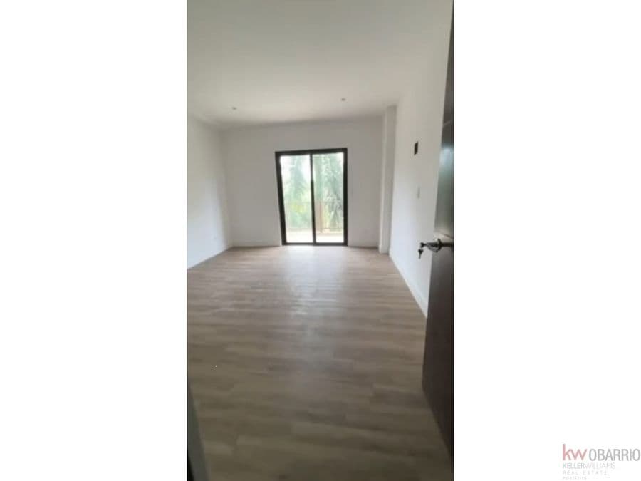 Apartamento en PH Embassy Village