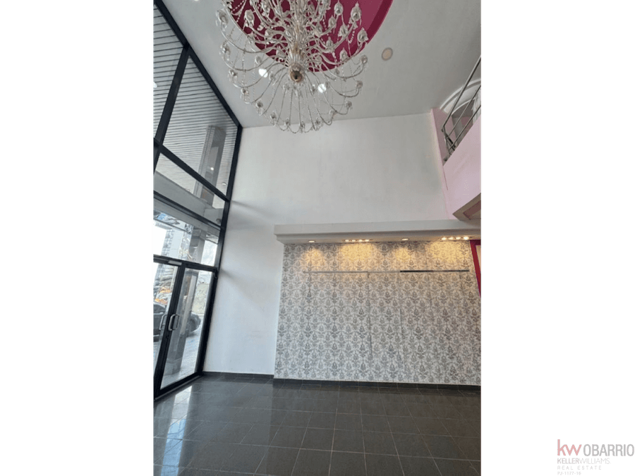 Commercial at Panamá