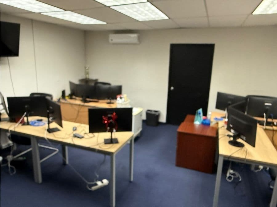 Office at Panamá