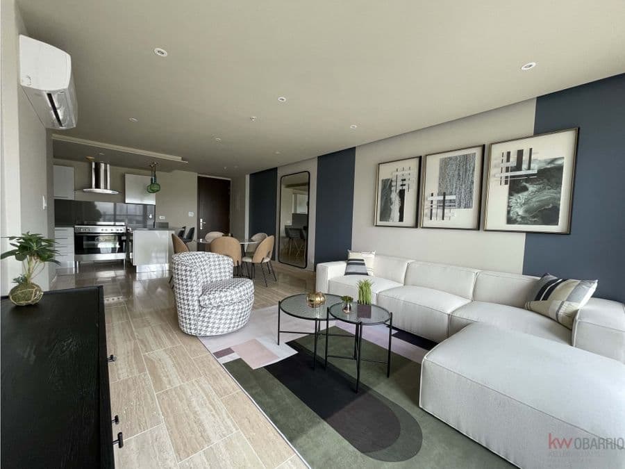 Apartment at PH The Regent