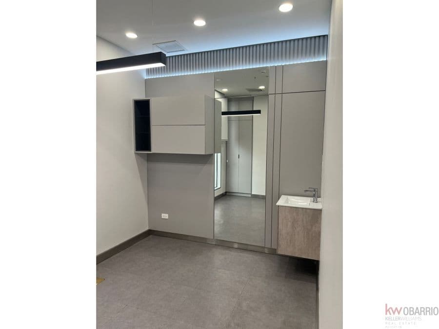 Commercial at Panamá