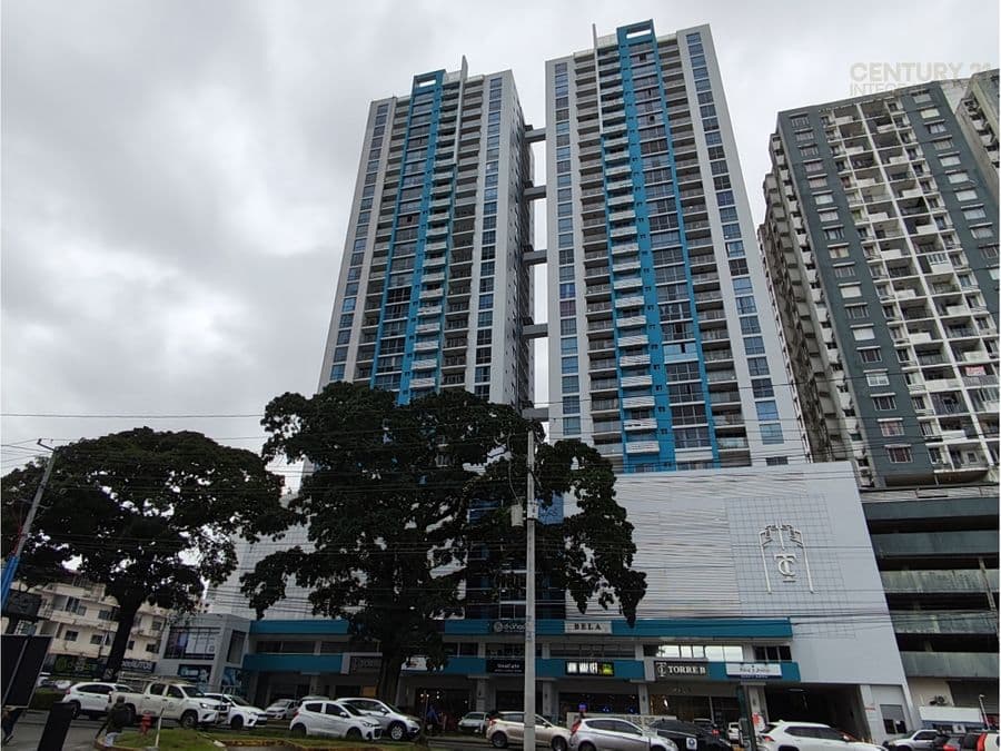 Apartment at PH Torres de Castilla