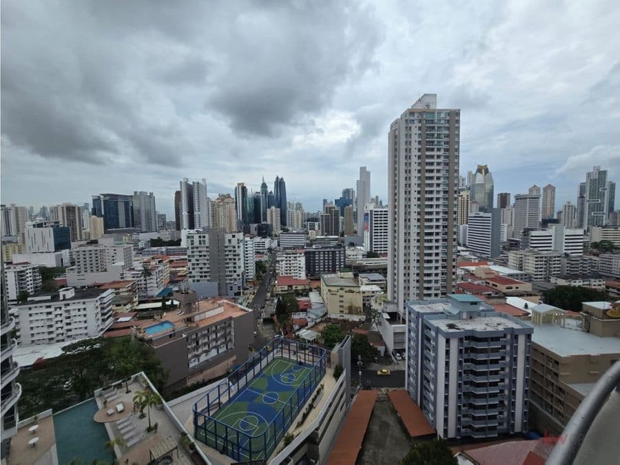 Apartment at PH Luxor 300