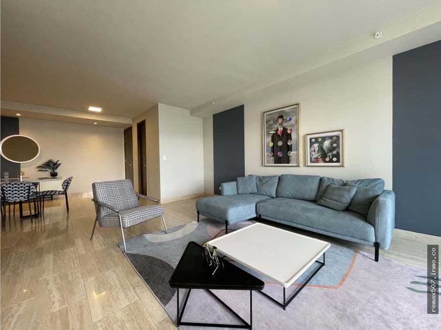 Apartment at PH The Regent