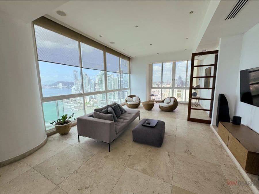 Apartment at Panamá