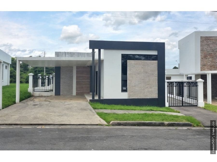 House at PH Jardines del Espino de la Rosa