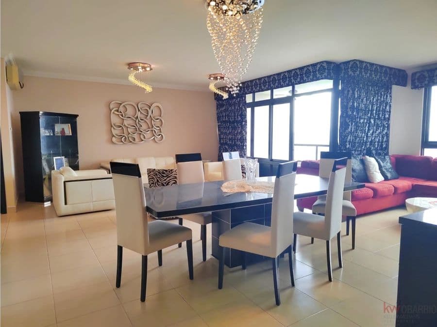 Apartment at Panamá