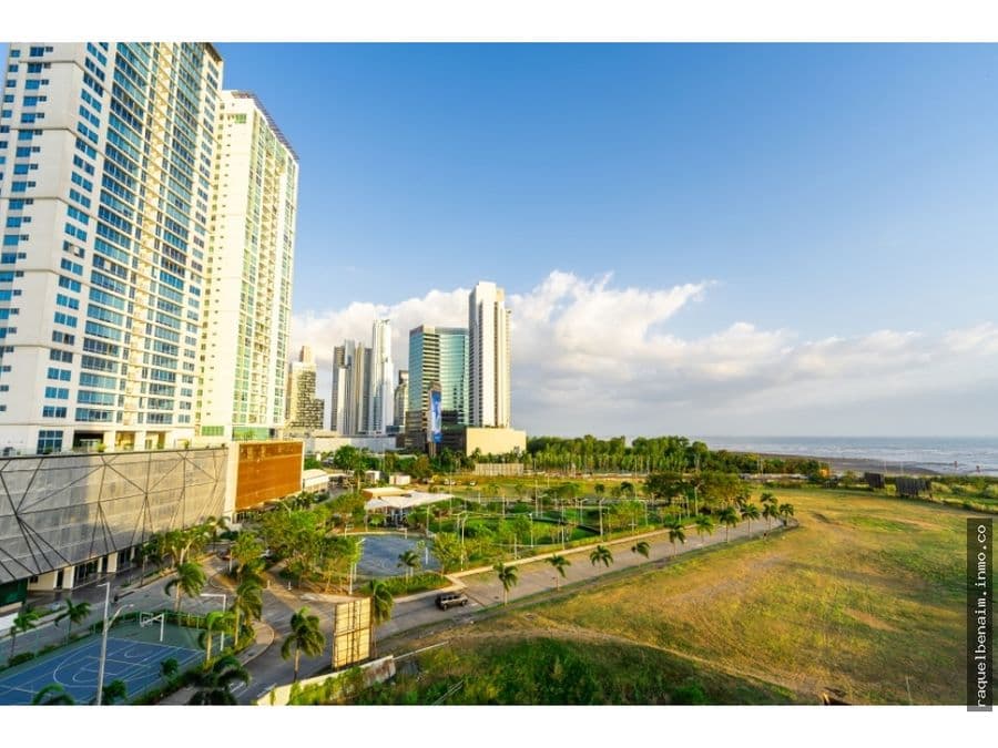 Apartment at Panamá