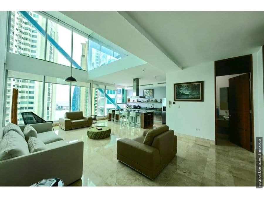 Apartment at Panamá