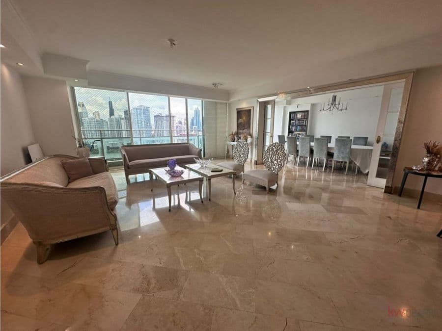 Apartment at Panamá