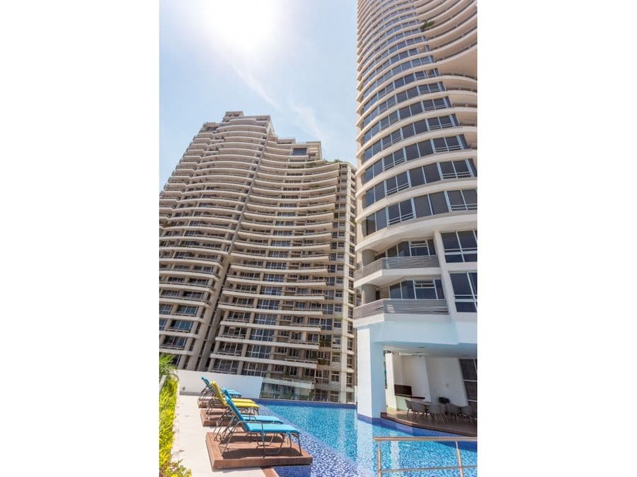 Apartamento en PH Luxor 300