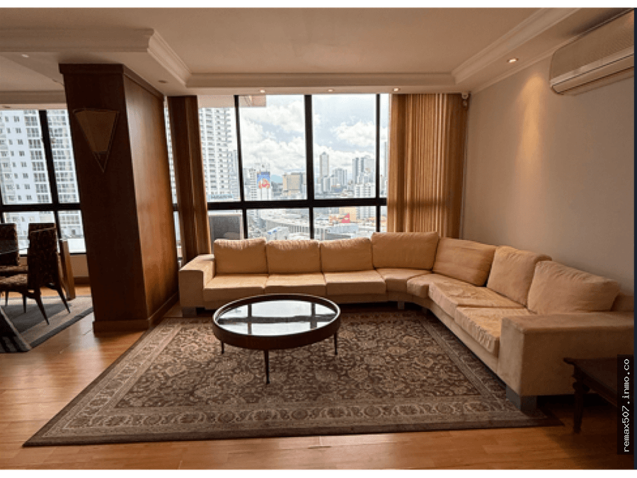 Apartment at Panamá