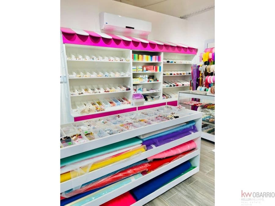 Commercial at Panamá