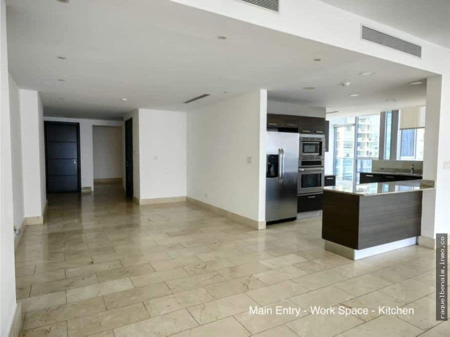 Apartment at Panamá