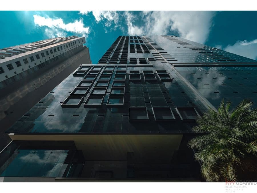 Commercial at Panamá