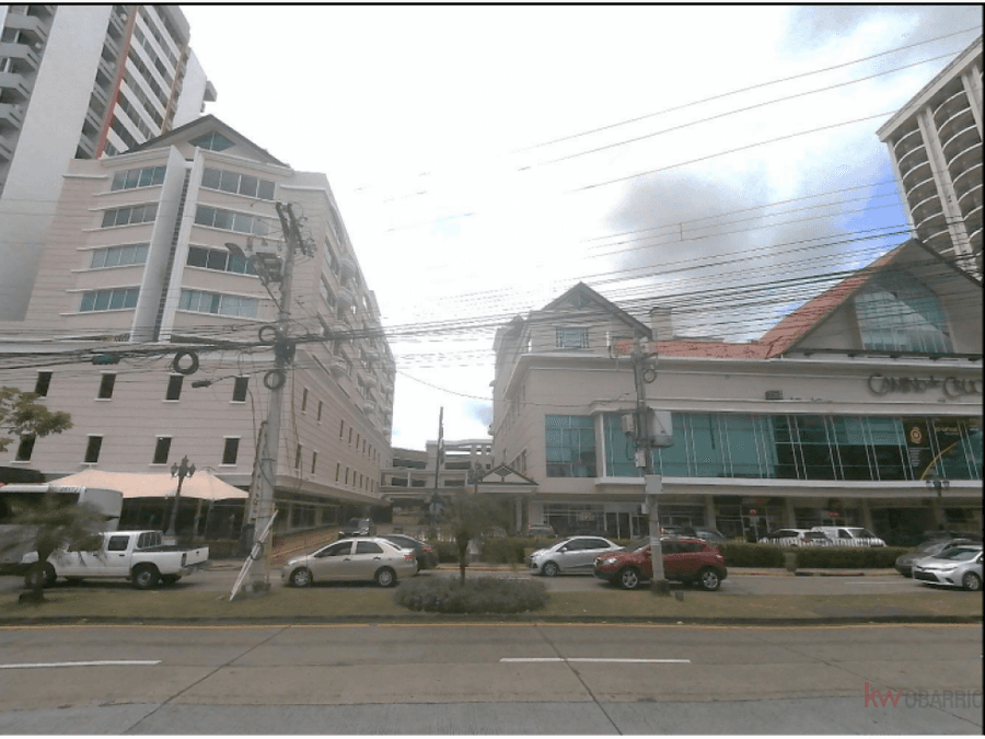 Oficina en PH Camino de Cruces