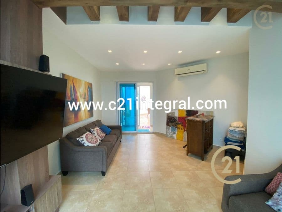 Apartamento en PH Founders 4