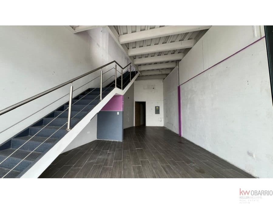 Commercial at Panamá