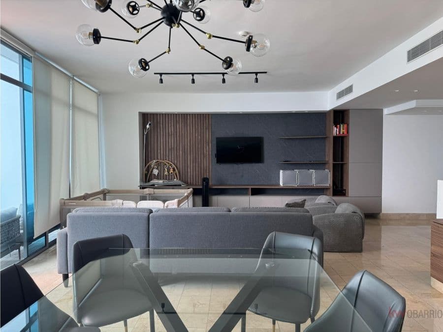 Apartment at PH Grand Tower