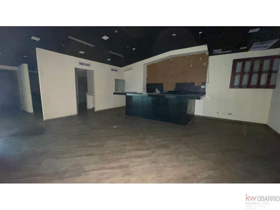 Commercial at Panamá