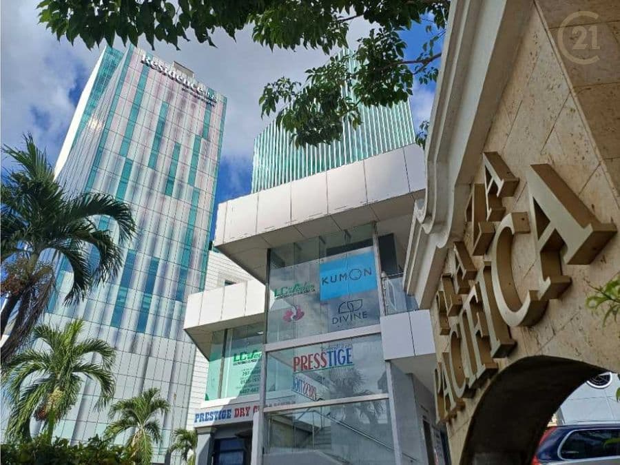 Comercial en PH Plaza Pacific