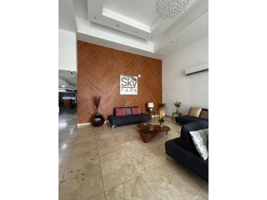 Apartment at PH Sky Park