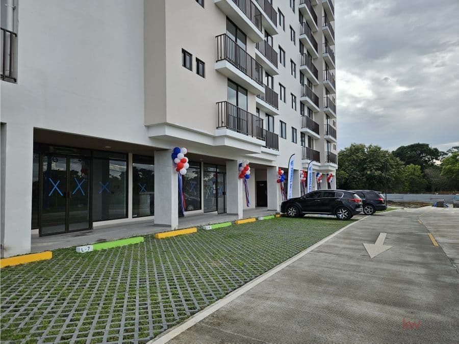 Commercial at Panamá