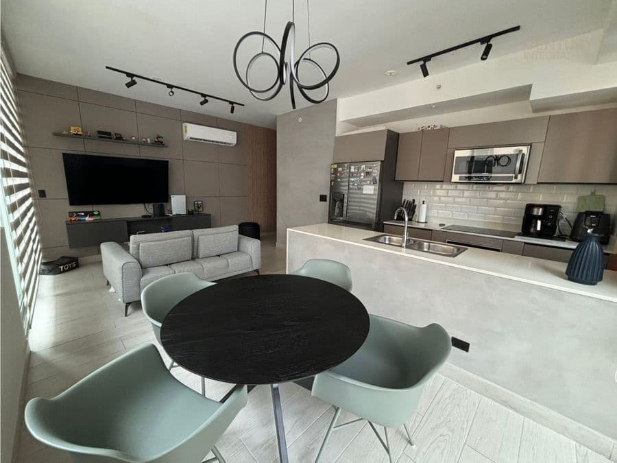 Apartamento en PH URBANA