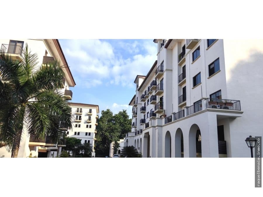 Apartamento en PH Embassy Village