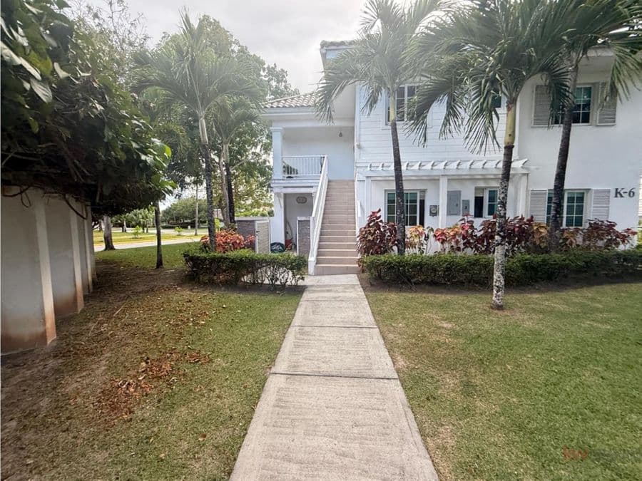 Apartment at Panamá
