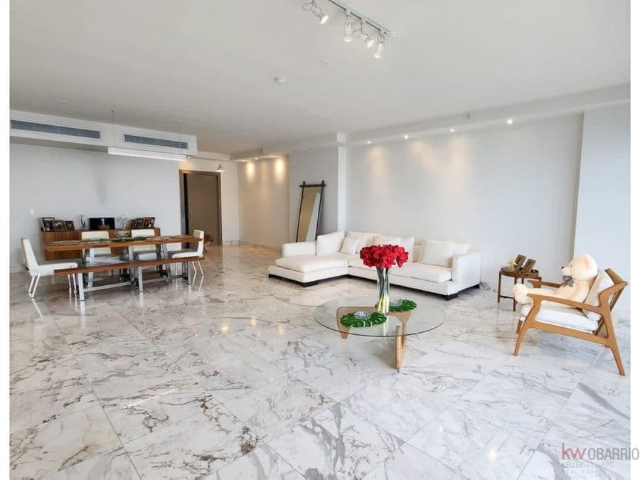 Apartment at Panamá