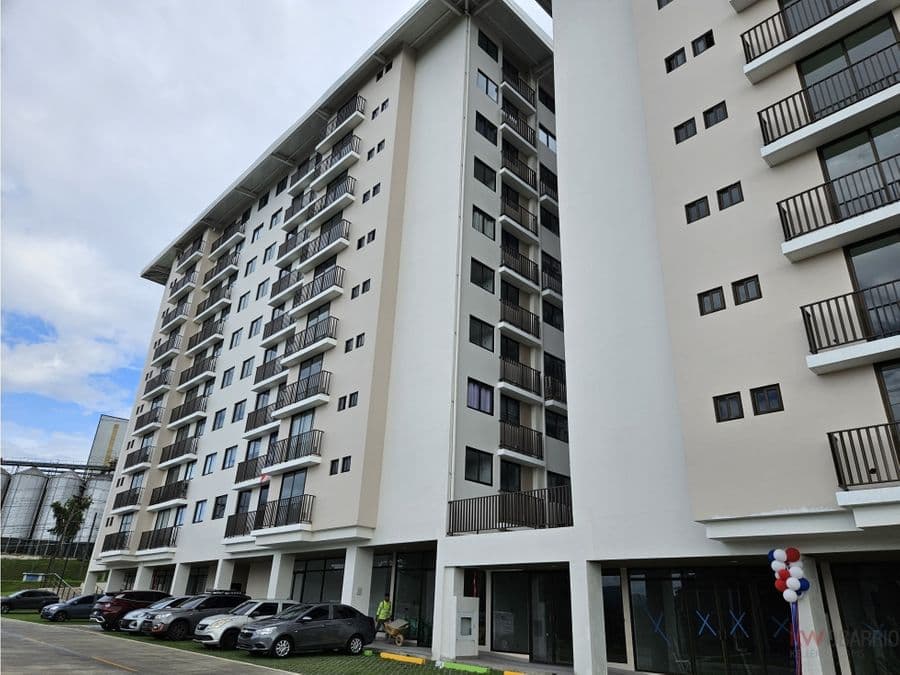 Commercial at Panamá