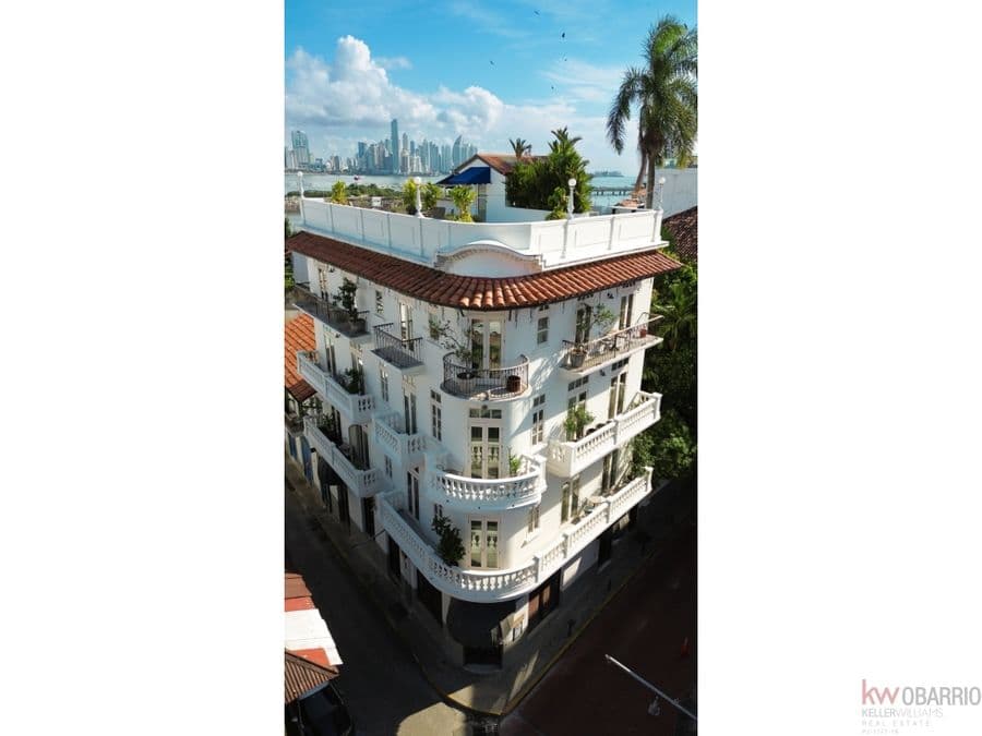 Apartment at Panamá