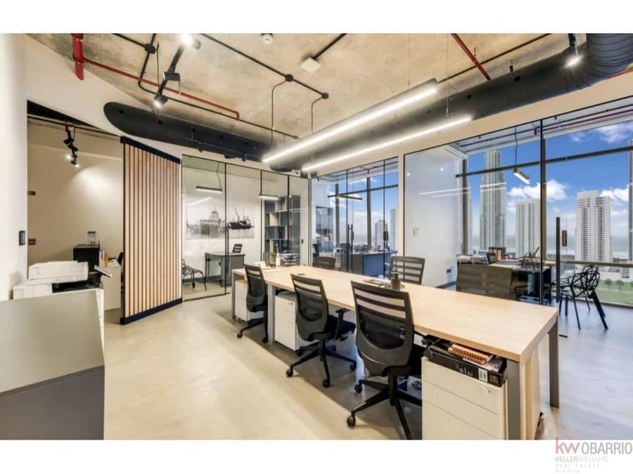 Office at Panamá