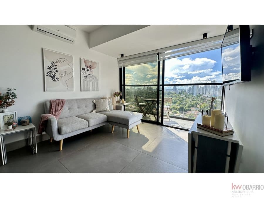 Apartment at Panamá