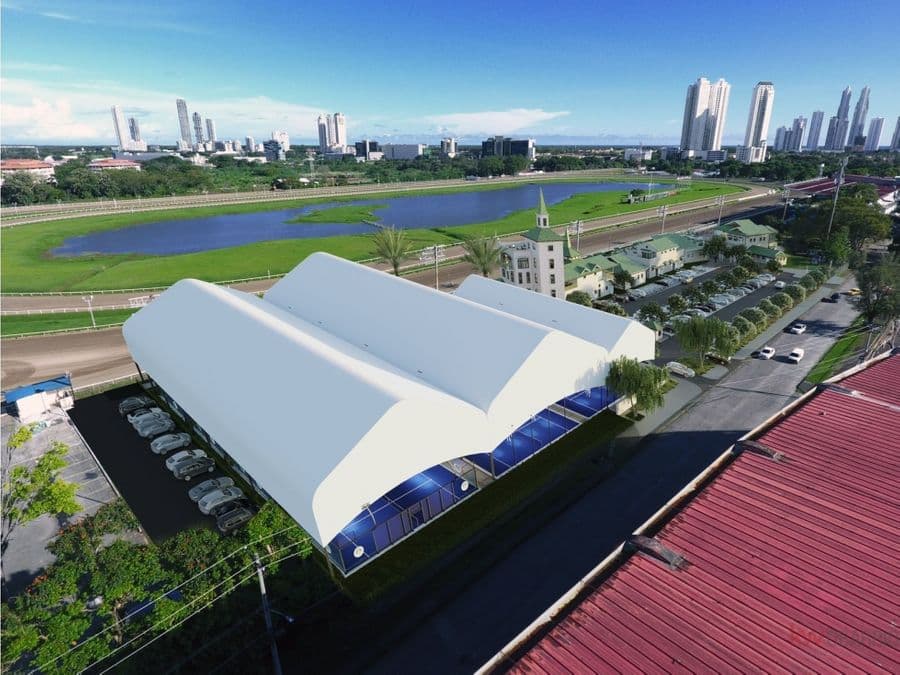 Commercial at Panamá