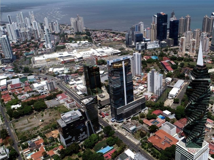 Apartamento en PH Alive